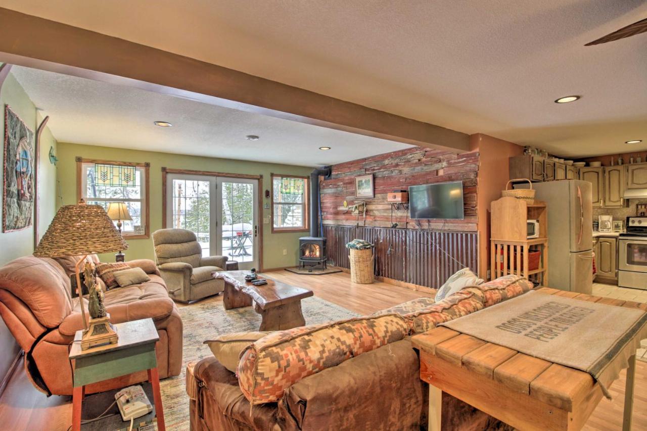 Lakefront Deer River Apt With Dock, Fire Pit And Patio ภายนอก รูปภาพ